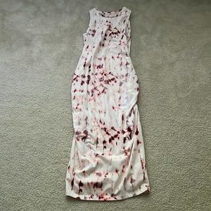 Old Navy fitted midi maternity dress